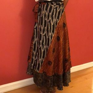 Reversible wrap skirt
